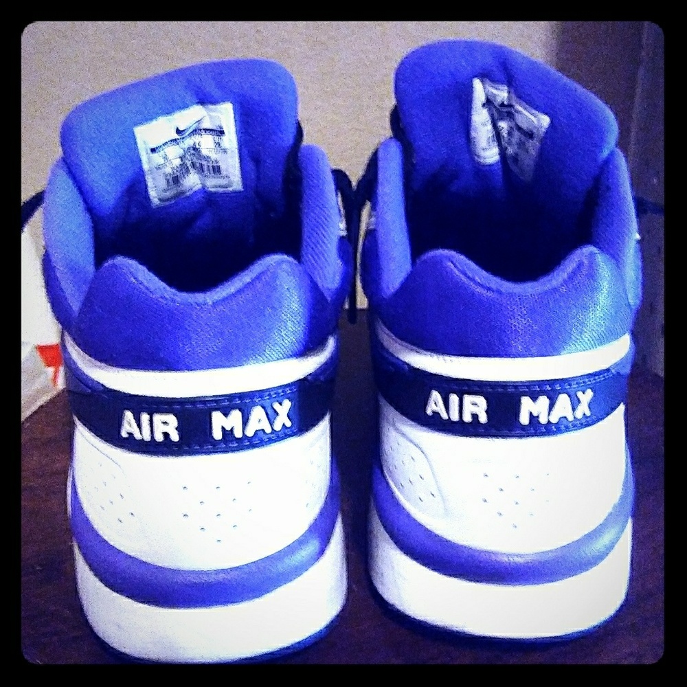Nike air max shoes